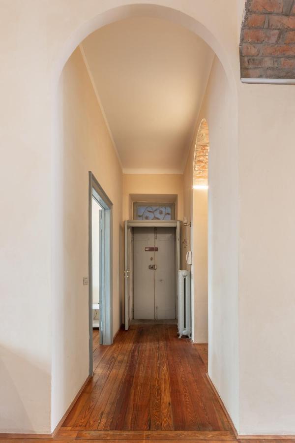Suite Cavour By Icasamia It Varese Kültér fotó