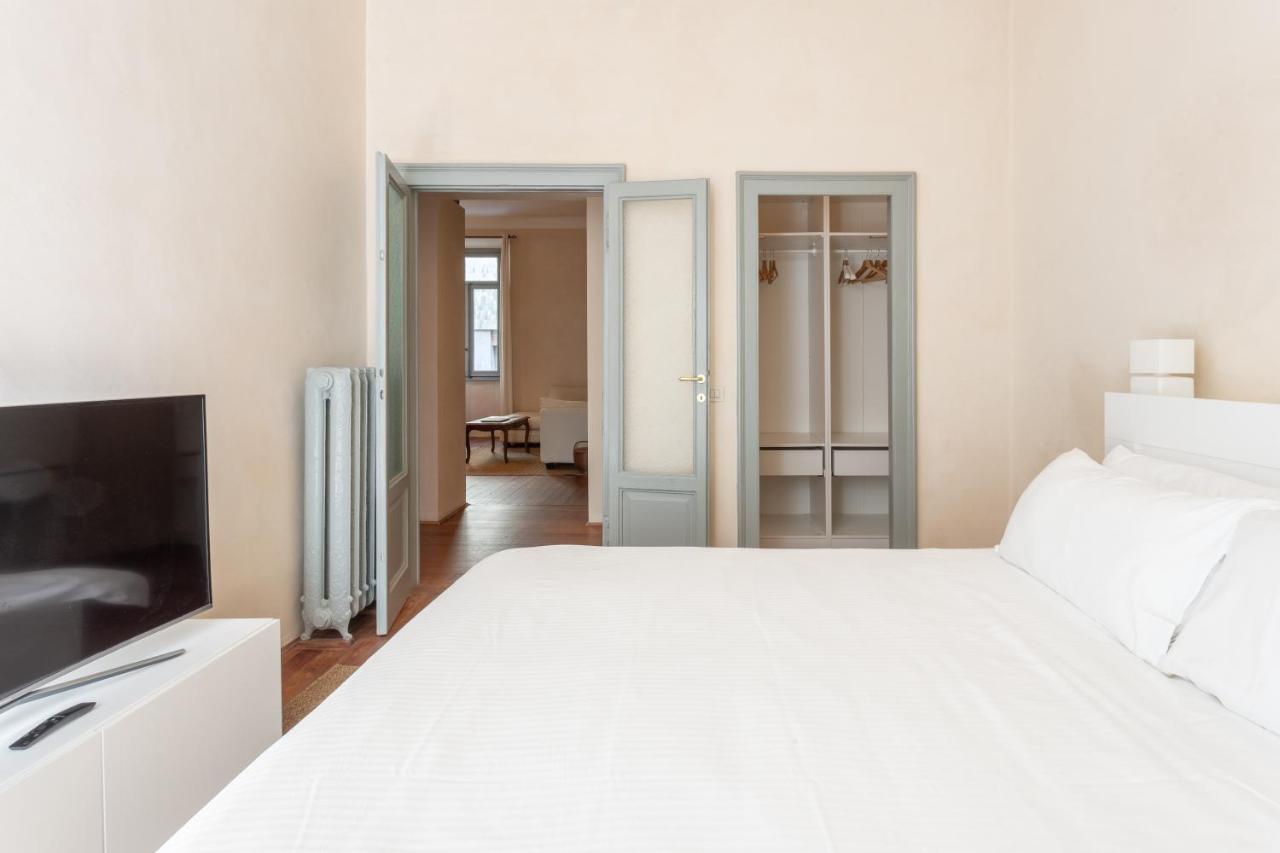 Suite Cavour By Icasamia It Varese Kültér fotó